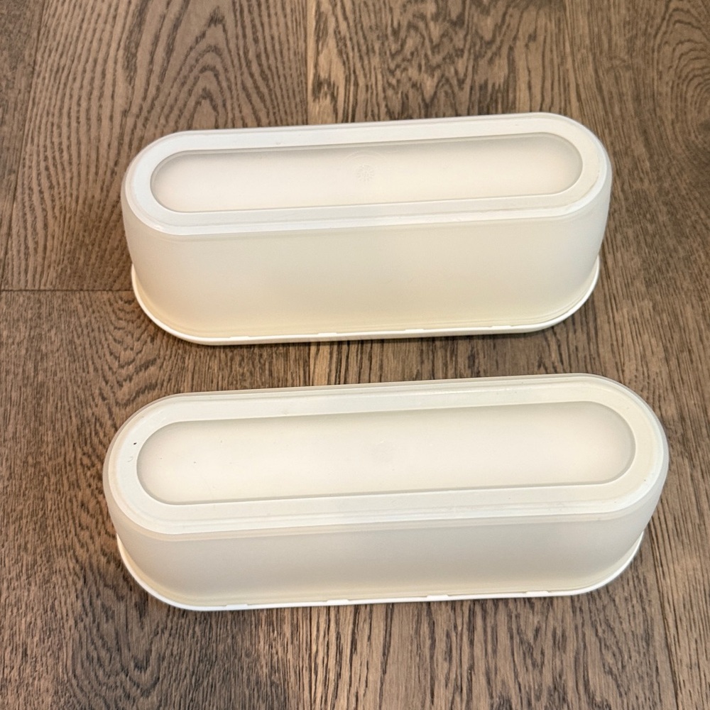 Set of 2, GLIDE-A-SCOOP ICE CREAM TUB - 1.5 QUART - Picture 4 of 6